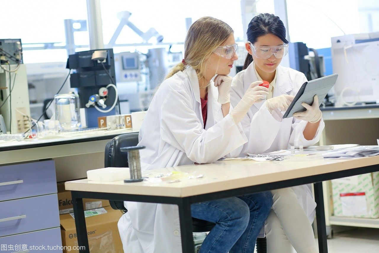 研究人員。有機實驗室。化學分析實驗室。技術服務行業。tecnaliaresearch&innovationdonostiasansebastiangipuzkoabasquecountry,西班牙